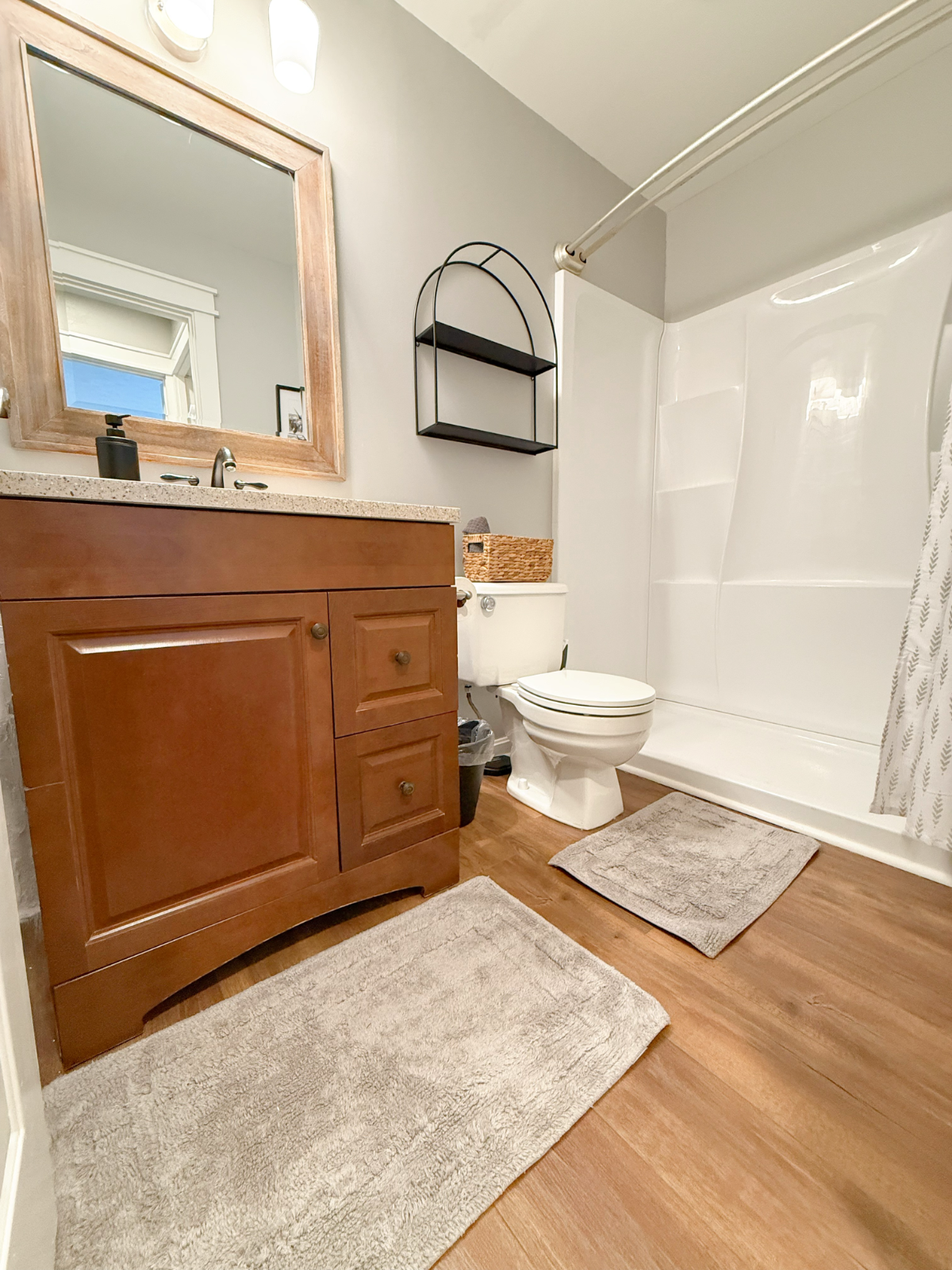 2BD/1BA- Cozy Clifton Condo- parking, wifi, minutes to EVERYTHING - Photo 9
