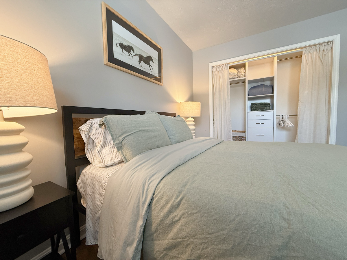 2BD/1BA- Cozy Clifton Condo- parking, wifi, minutes to EVERYTHING - Photo 10