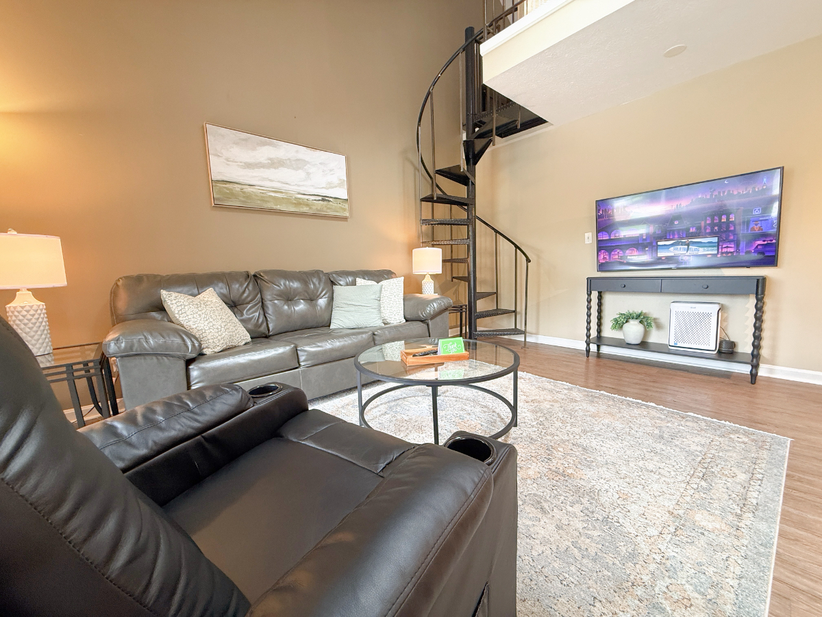 2BD/1BA- Cozy Clifton Condo- parking, wifi, minutes to EVERYTHING - Photo 11