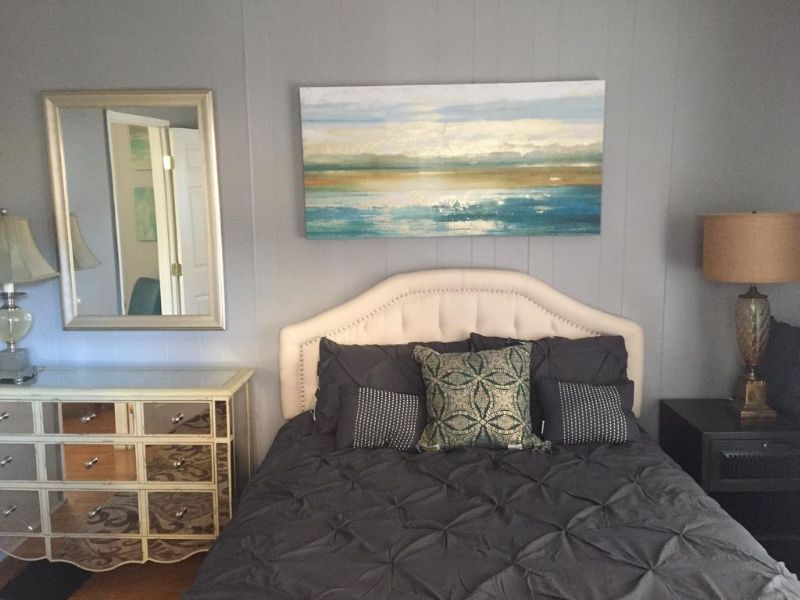 Fully Furnished, two bedroom Apartment with charm. - Photo 3