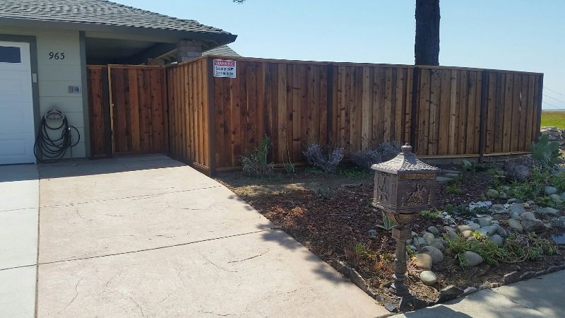 Peaceful Privacy all around - Photo 3