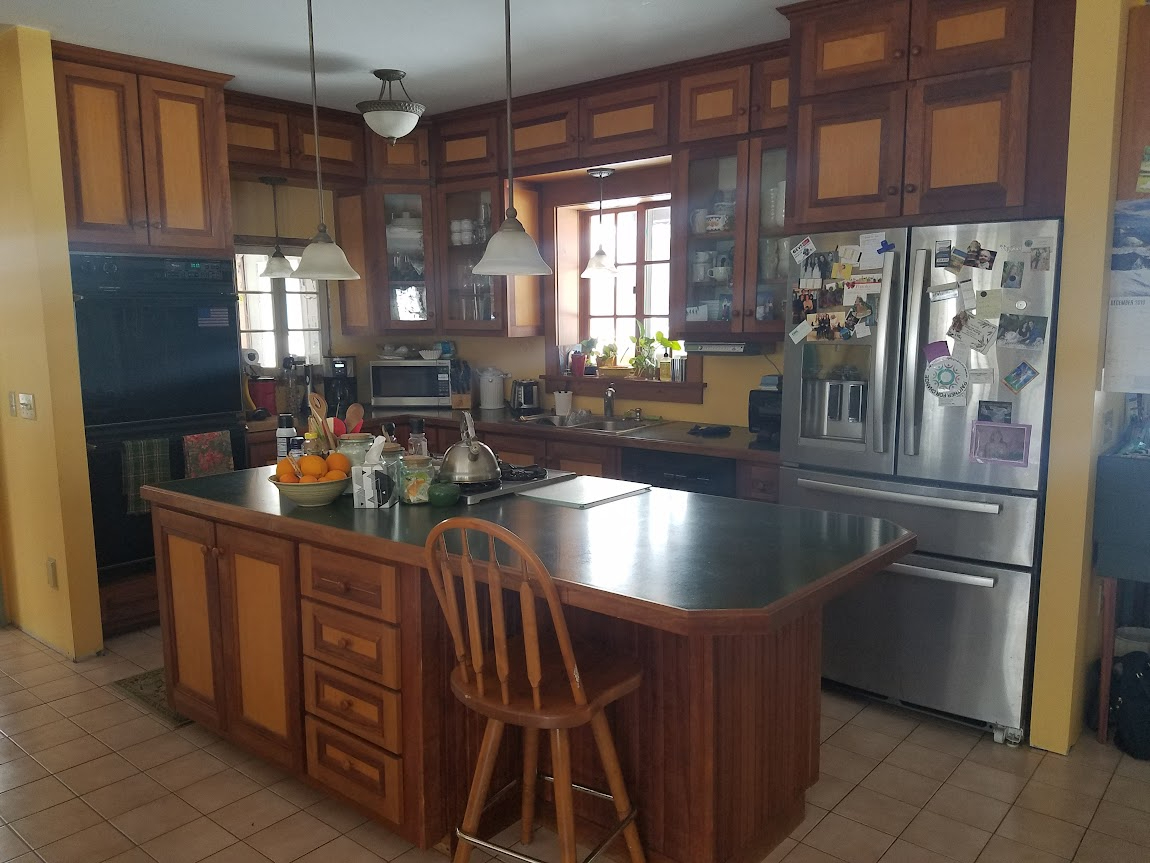 Quiet home for traveling nurses and professionals - Photo 6
