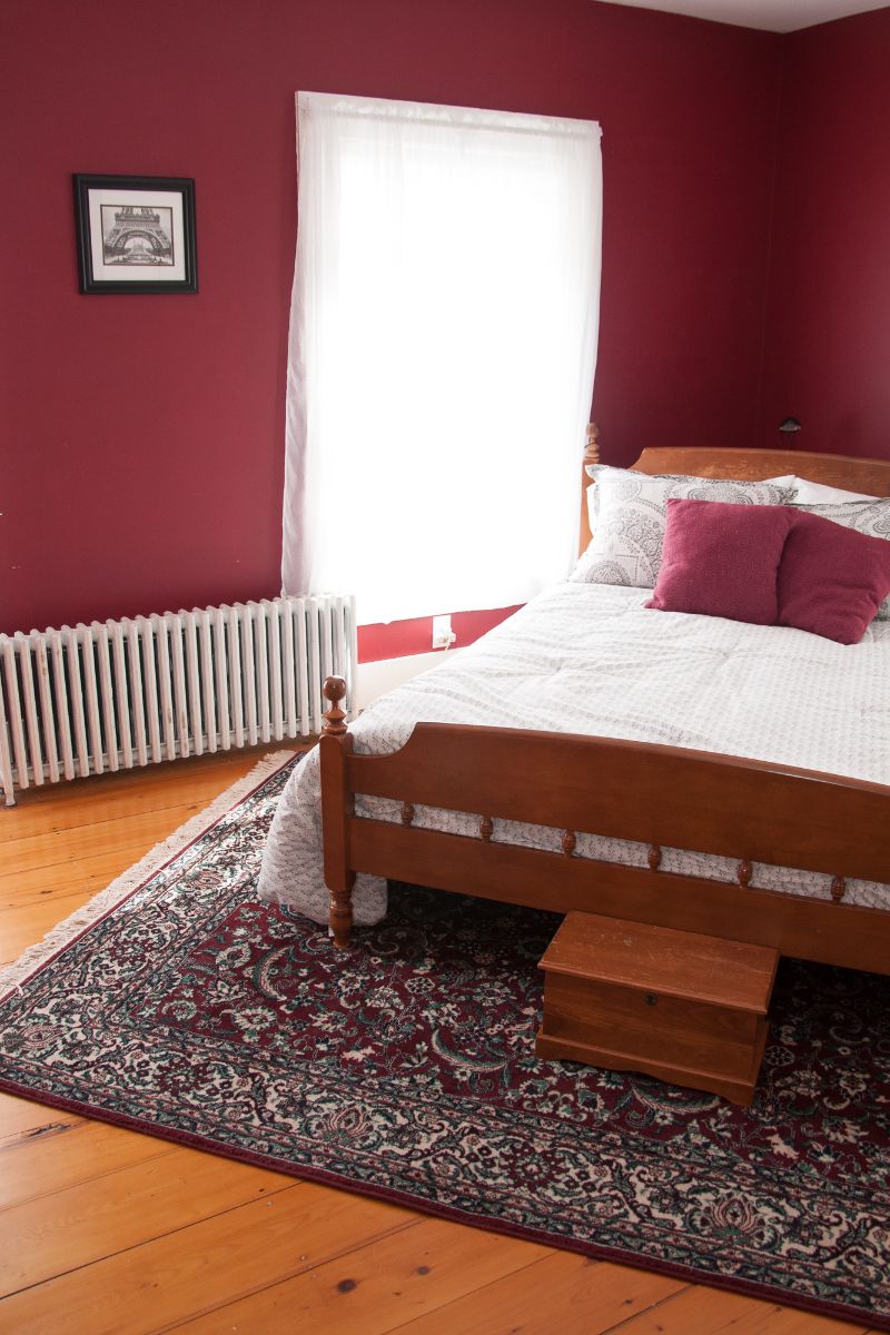 Quiet home for traveling nurses and professionals - Photo 3