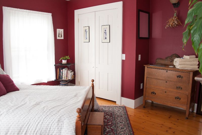 Quiet home for traveling nurses and professionals - Photo 4