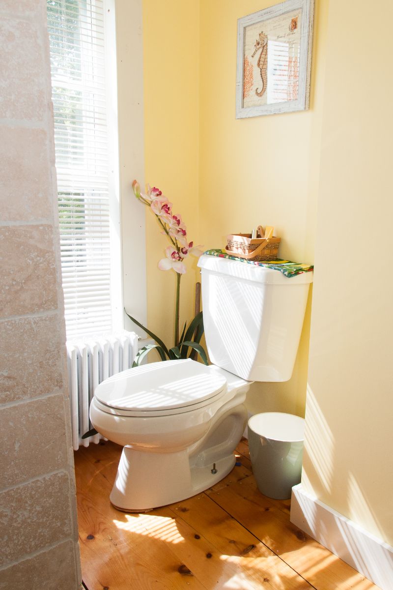 Quiet home for traveling nurses and professionals - Photo 12
