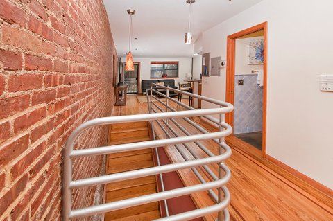 LUXURY 2 BEDROOM/2 BATH APARTMENT WITH PRIVATE BACKYARD/PATIO - Photo 12