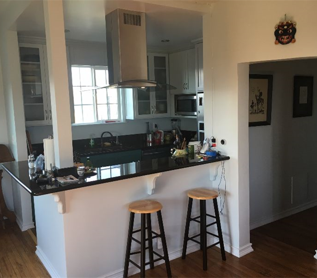 Central Location, Big Patio, Stunning Views, Private Parking - Photo 4