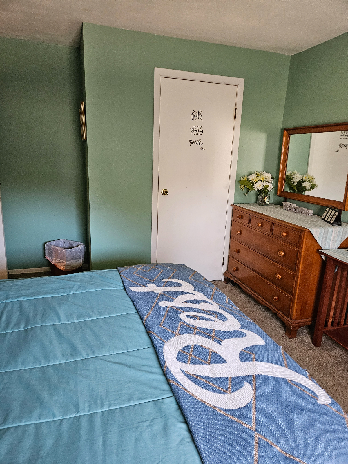 Private room no pets - Photo 7