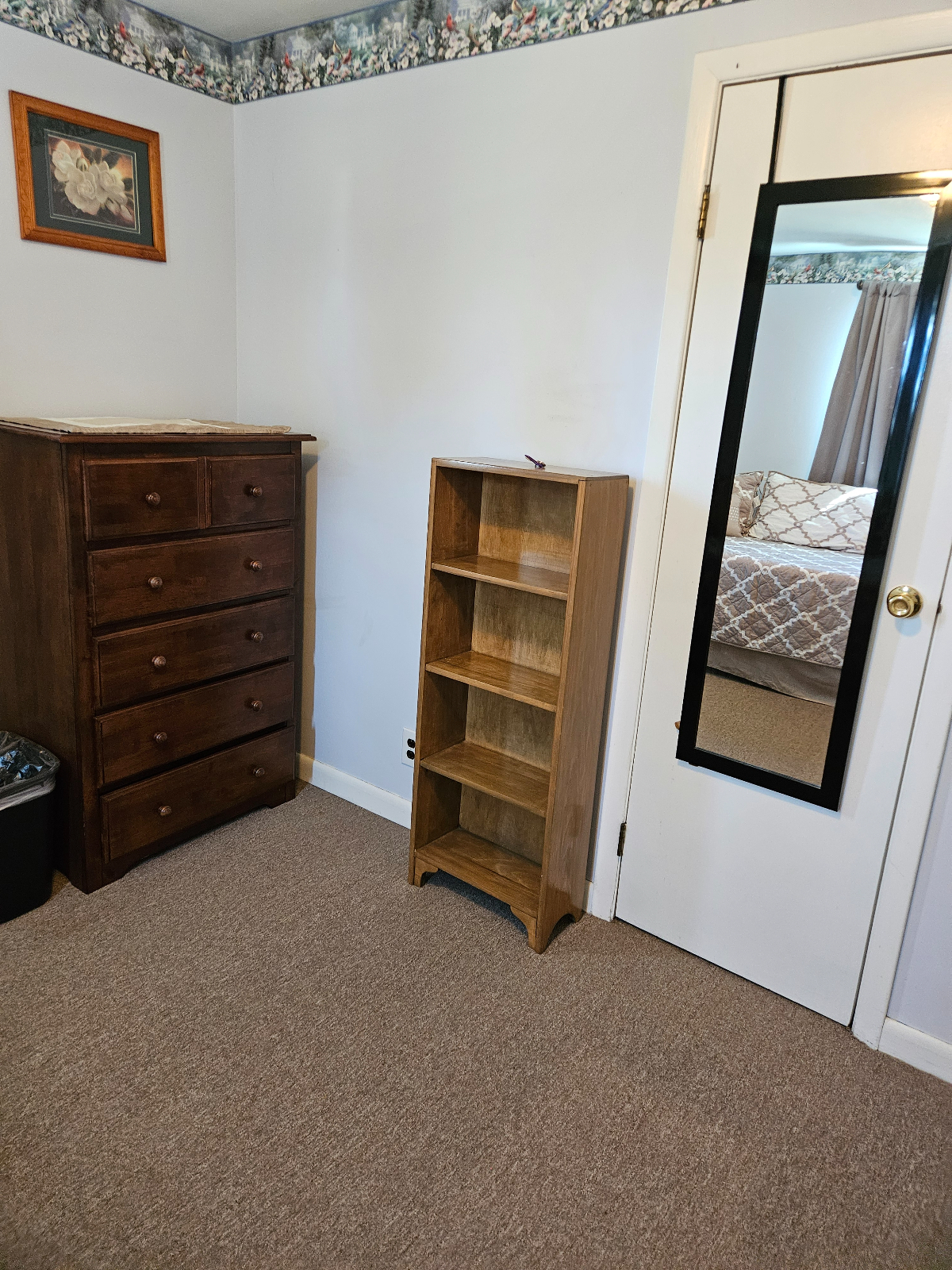 Private room no pets - Photo 9