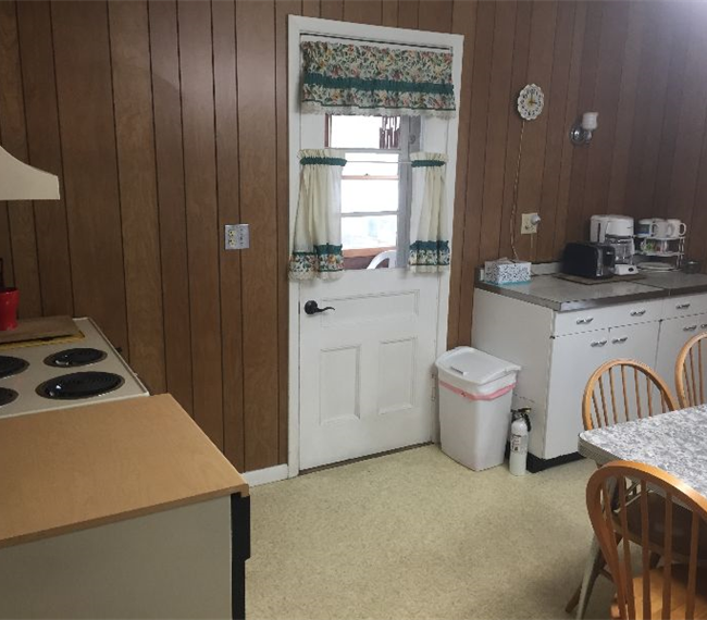 Shelburne Village Victorian - 3BR and Short Drive to UVMMC - Photo 6