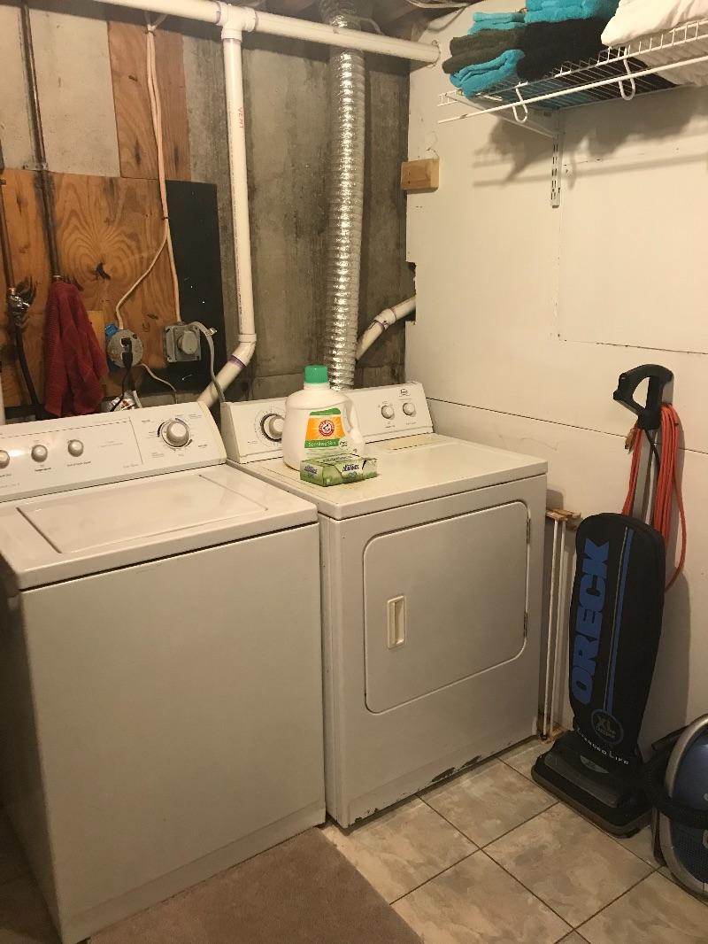 Travel Nurses Delight -  2 Bedroom, 1 Bath - Photo 10