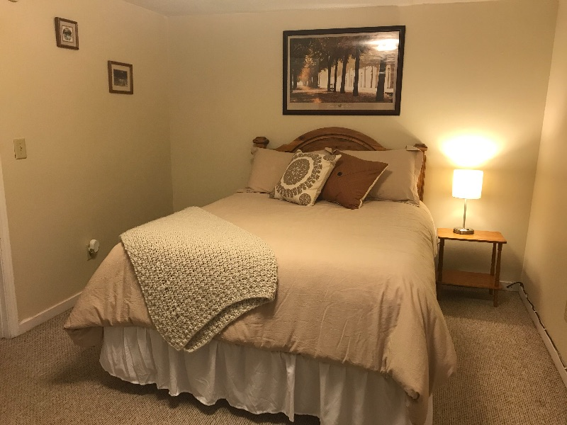 Travel Nurses Delight -  2 Bedroom, 1 Bath - Photo 12
