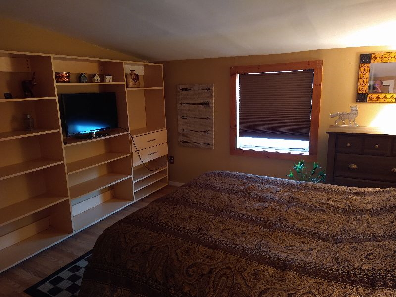 Entire 1 Bdrm Apt  inc. Utilities - Parking - WIFI - 10 min to UVM - Photo 11