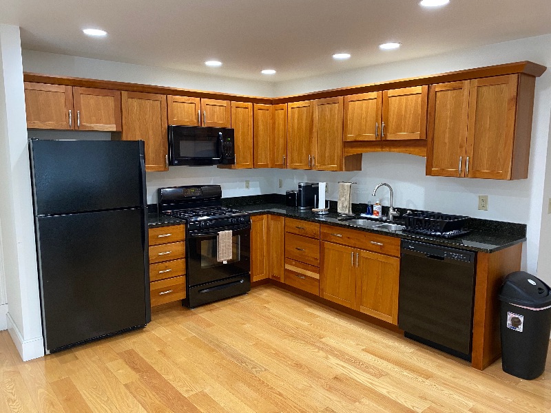 Middlebury Studio Apartment - Photo 6