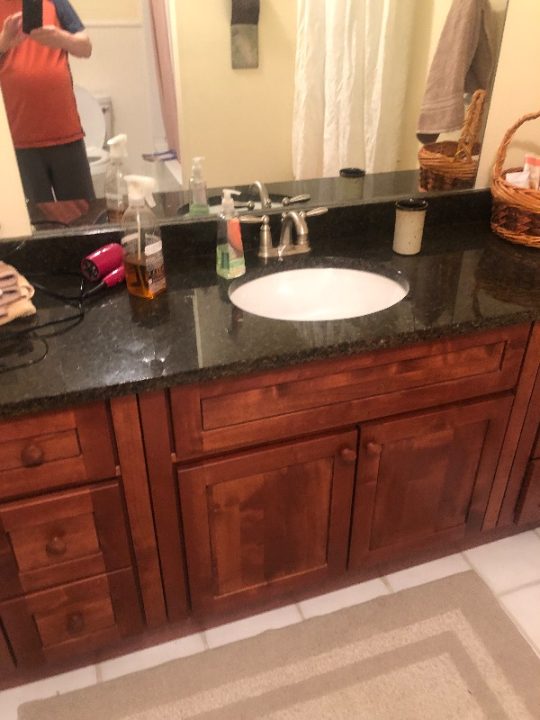 Traveling Nurses - 2 Large Bedrooms - Each with own bath - Photo 2