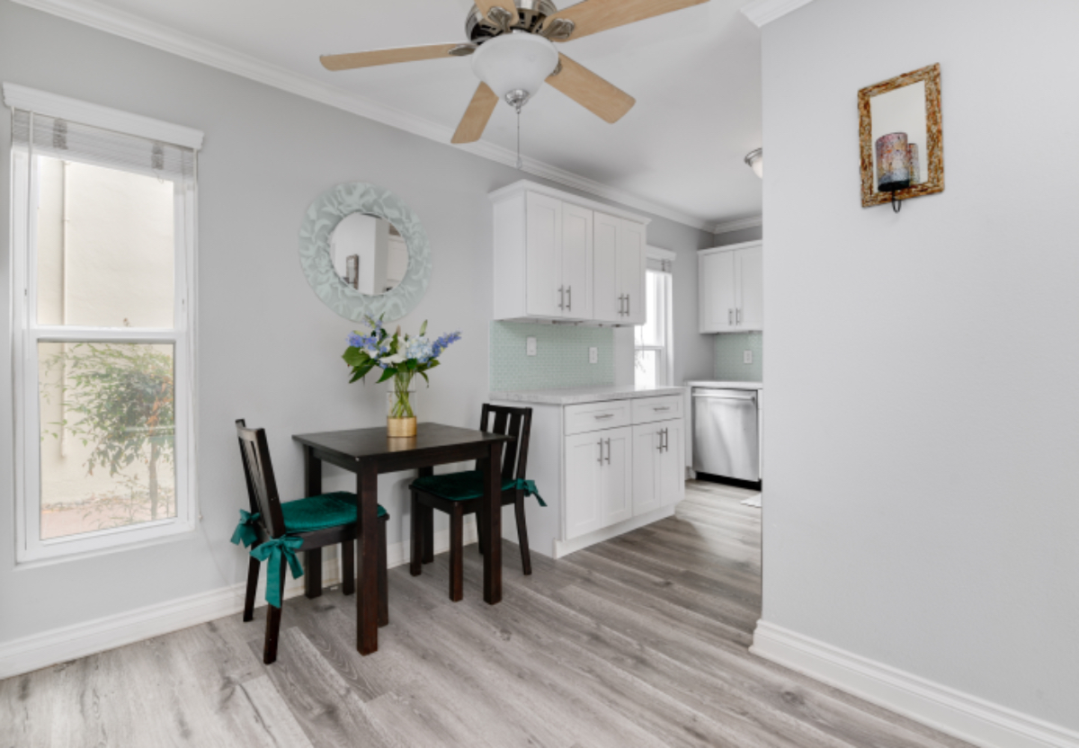 1 Bedroom 1 Bath Condo Walking Distance To The Beach - Photo 2