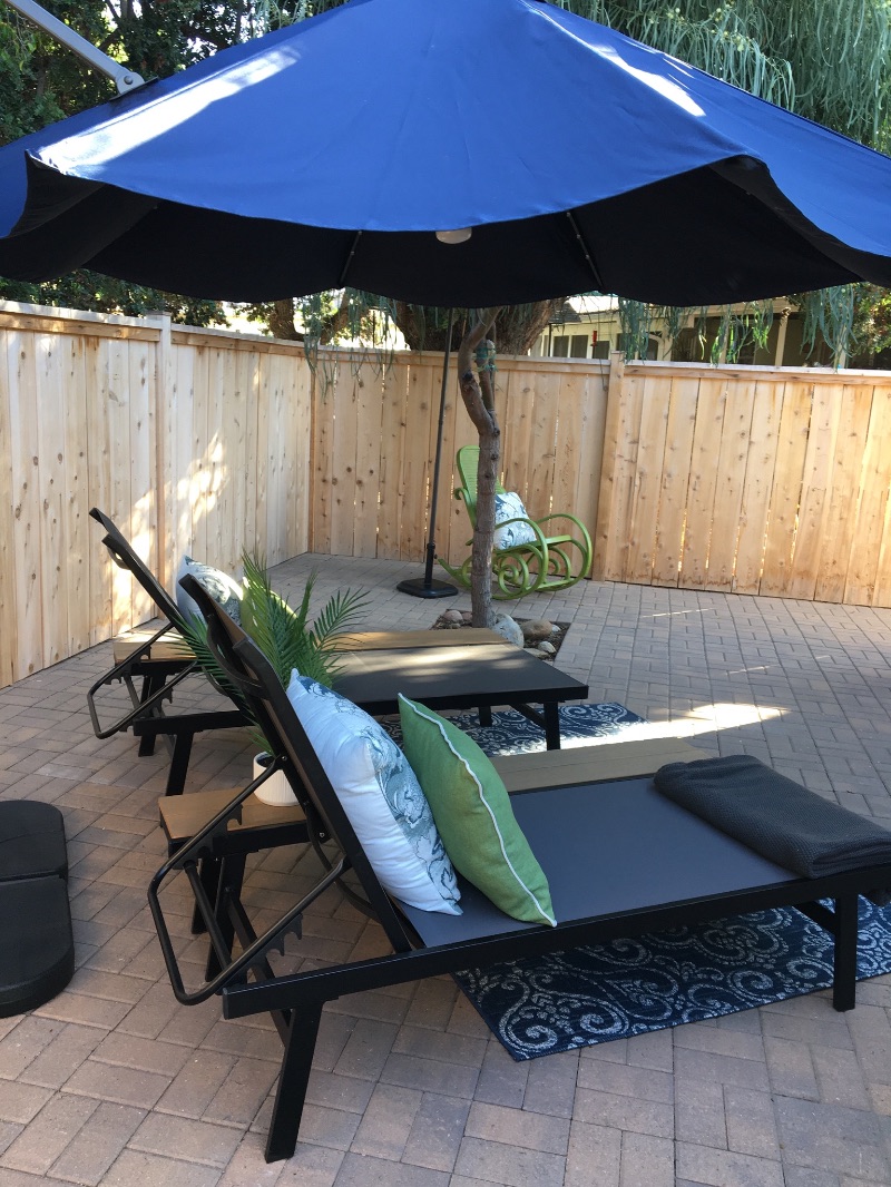 New cozy modern studio in quiet, safe neighborhood. Private entrance, parking, and patio. Close to freeway access, restaurants, and 15... - Photo 3