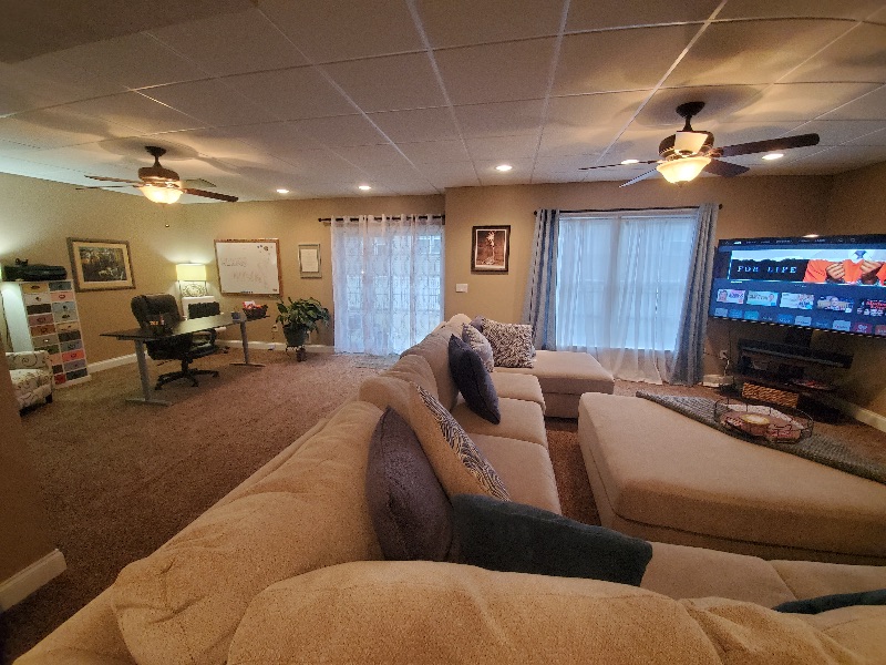 Private Basement Apartment in Morgantown by Cheat - Photo 9