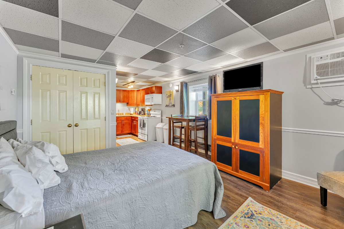 Apartment 7 - 2BR - Photo 5
