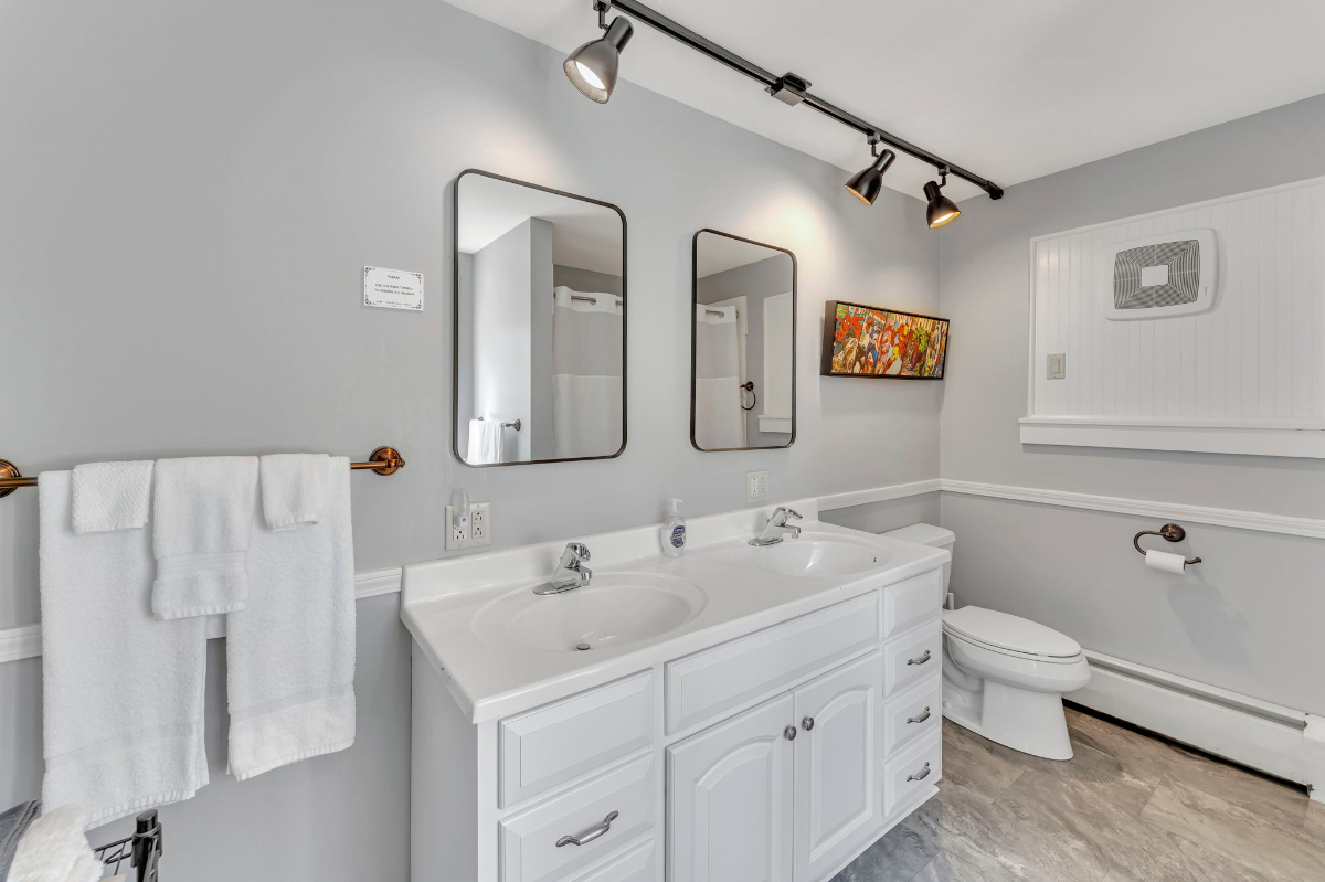 Apartment 7 - 2BR - Photo 4