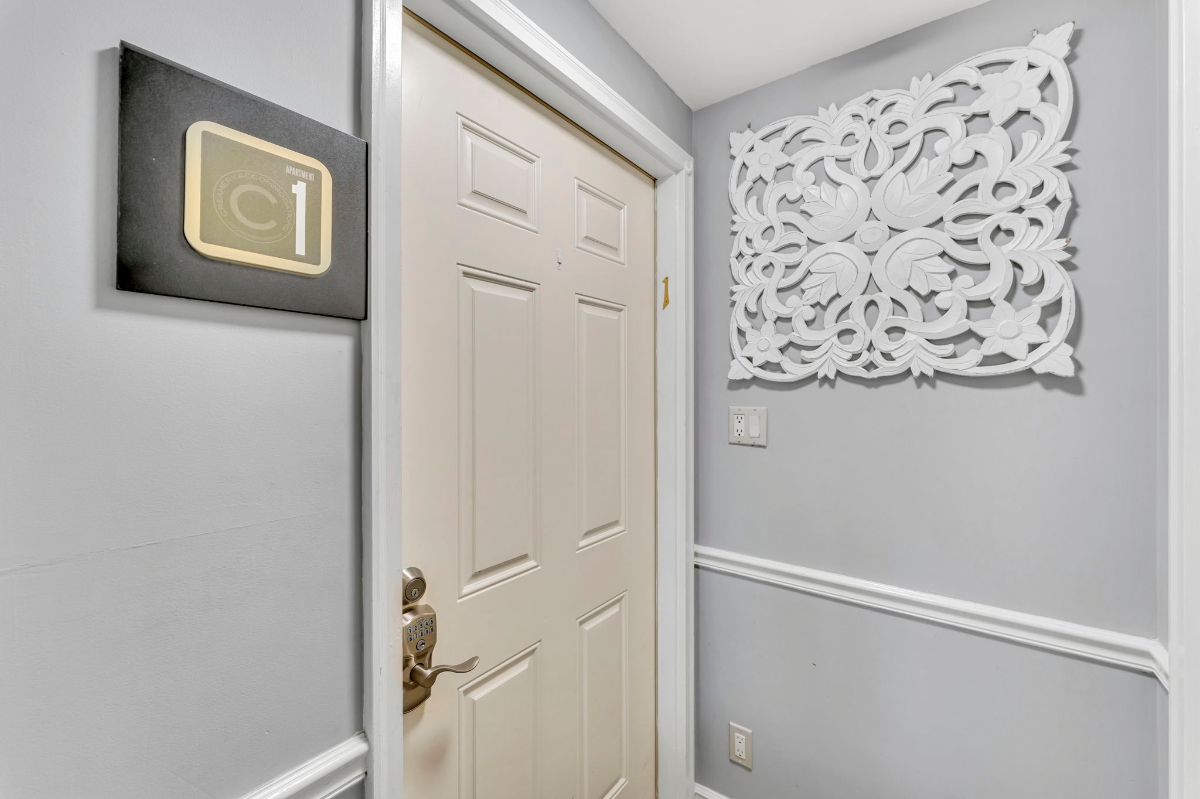 Apartment 7 - 2BR - Photo 5