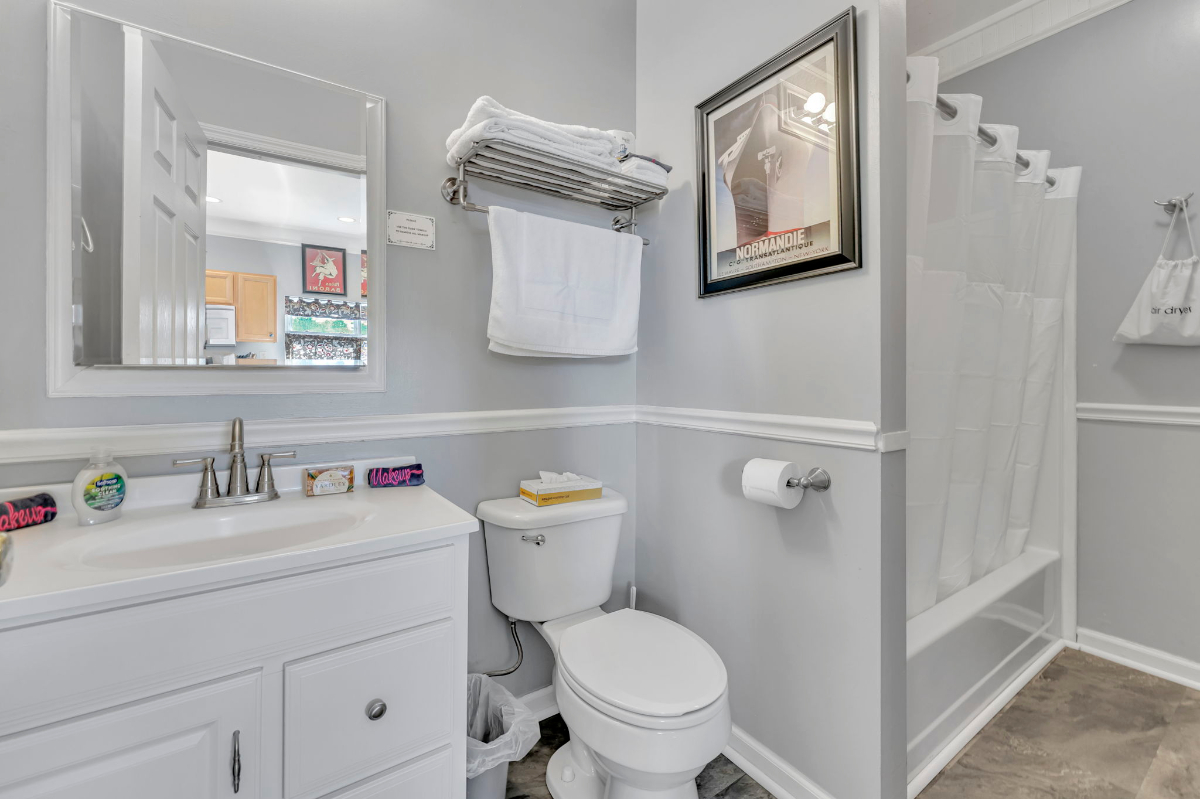 Apartment 7 - 2BR - Photo 2