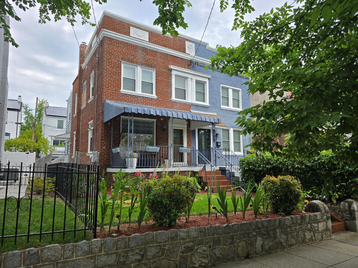 Privet 1br/1ba Basment Apartment with Netflix / Free Parking - NW DC - Photo 1