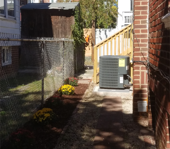 Privet 1br/1ba Basment Apartment with Netflix / Free Parking - NW DC - Photo 3