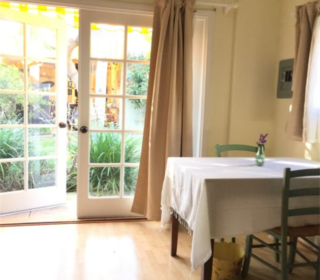 Miracle Mile Perfectly contained guest house near Beverly Hills and West Hollywood - Photo 2