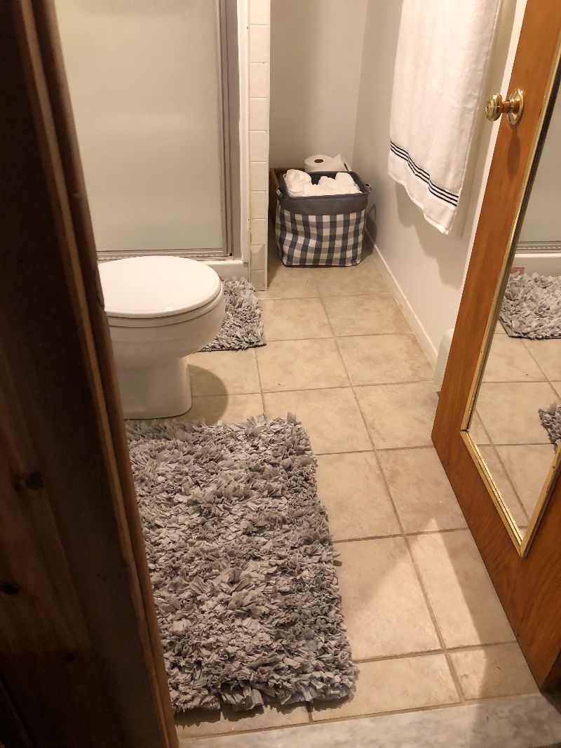 Furnished Unit with own Bath, Private Space and Kitchen - Photo 6
