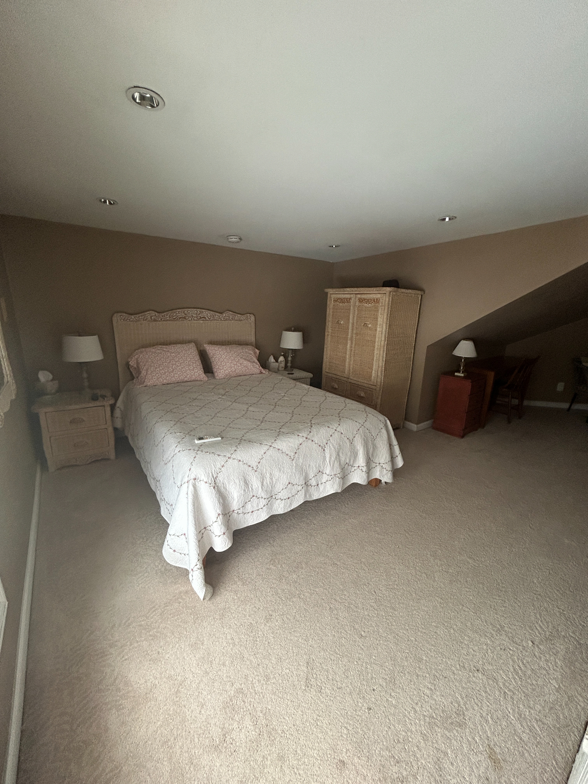 Cutest House on the Block! - Photo 7
