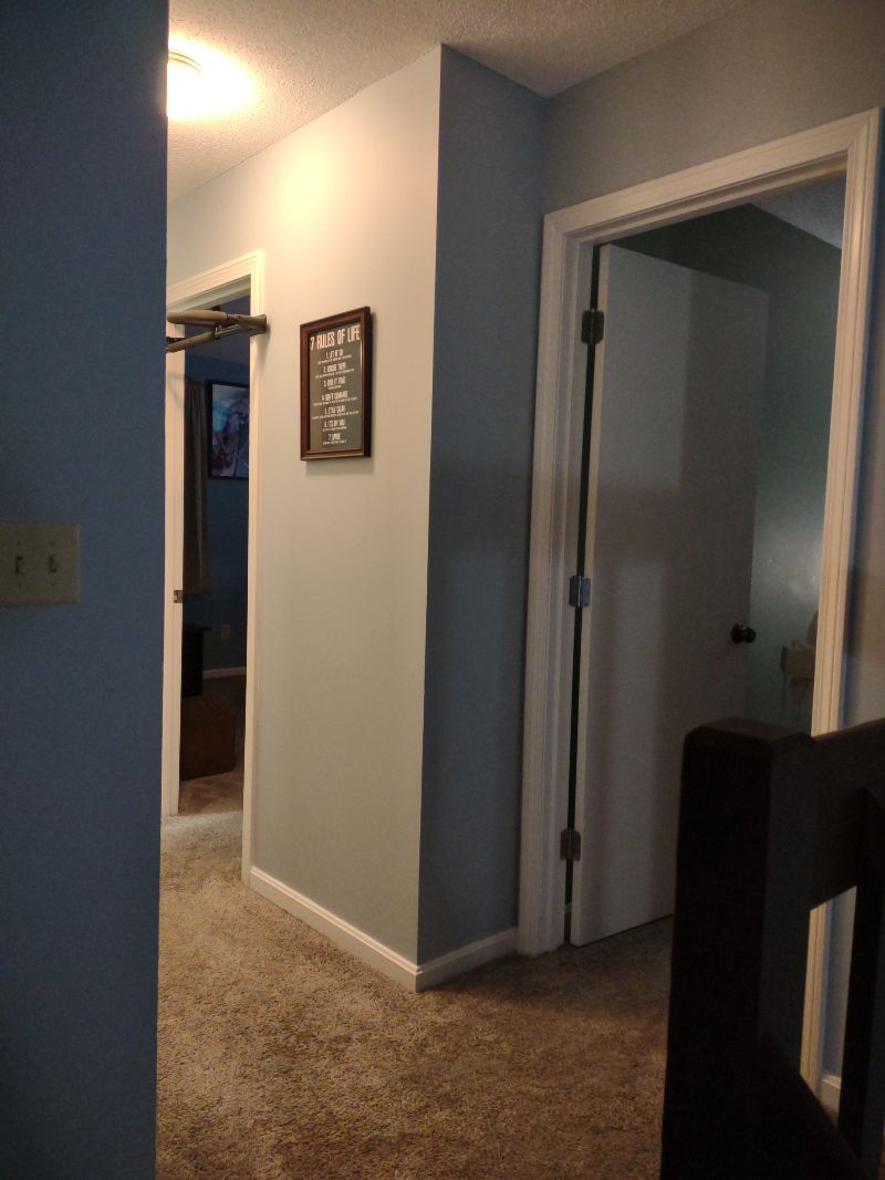 Private fully furnished spare room in my condo for rent - Photo 9