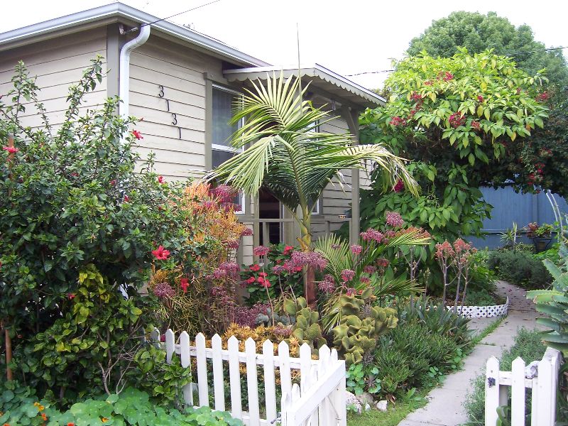 FULLY FURNISHED HOUSE FOR TEMPORARY RENTAL - Photo 3