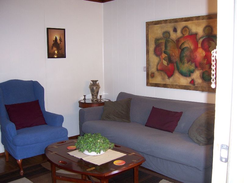 FULLY FURNISHED HOUSE FOR TEMPORARY RENTAL - Photo 4