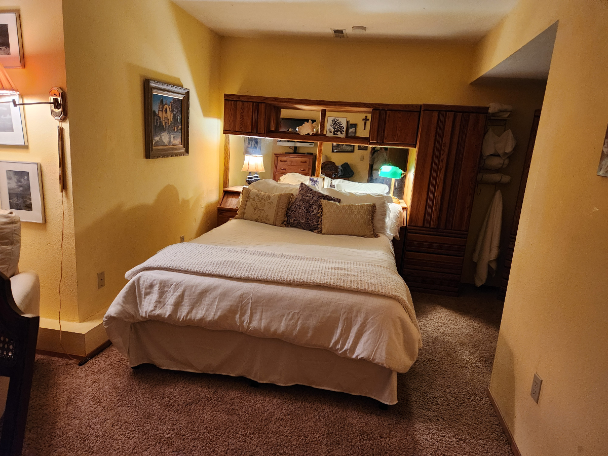 2 bedroom Dog friendly private apartmentNew Unit