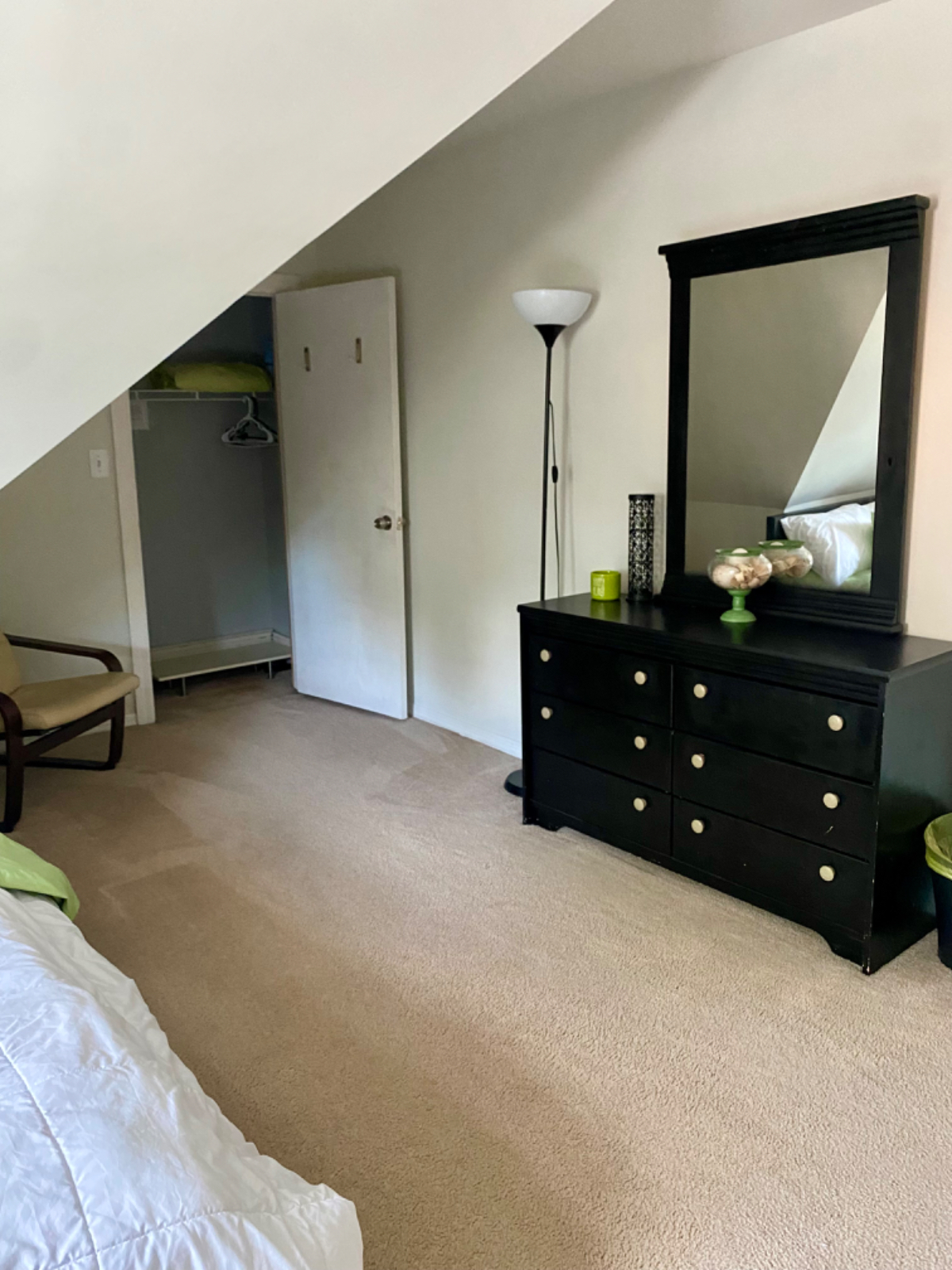 Cozy apartment/ rooms in center of Yonkers - Photo 12