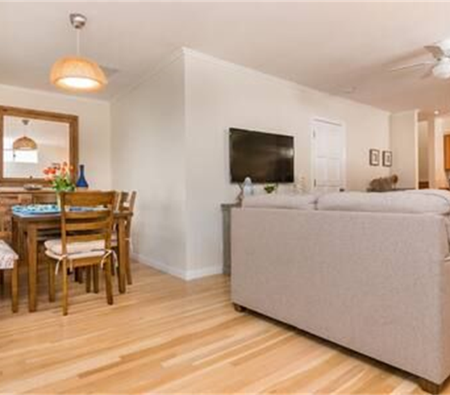 Charming Beach home steps away from Mission Beach - Photo 5