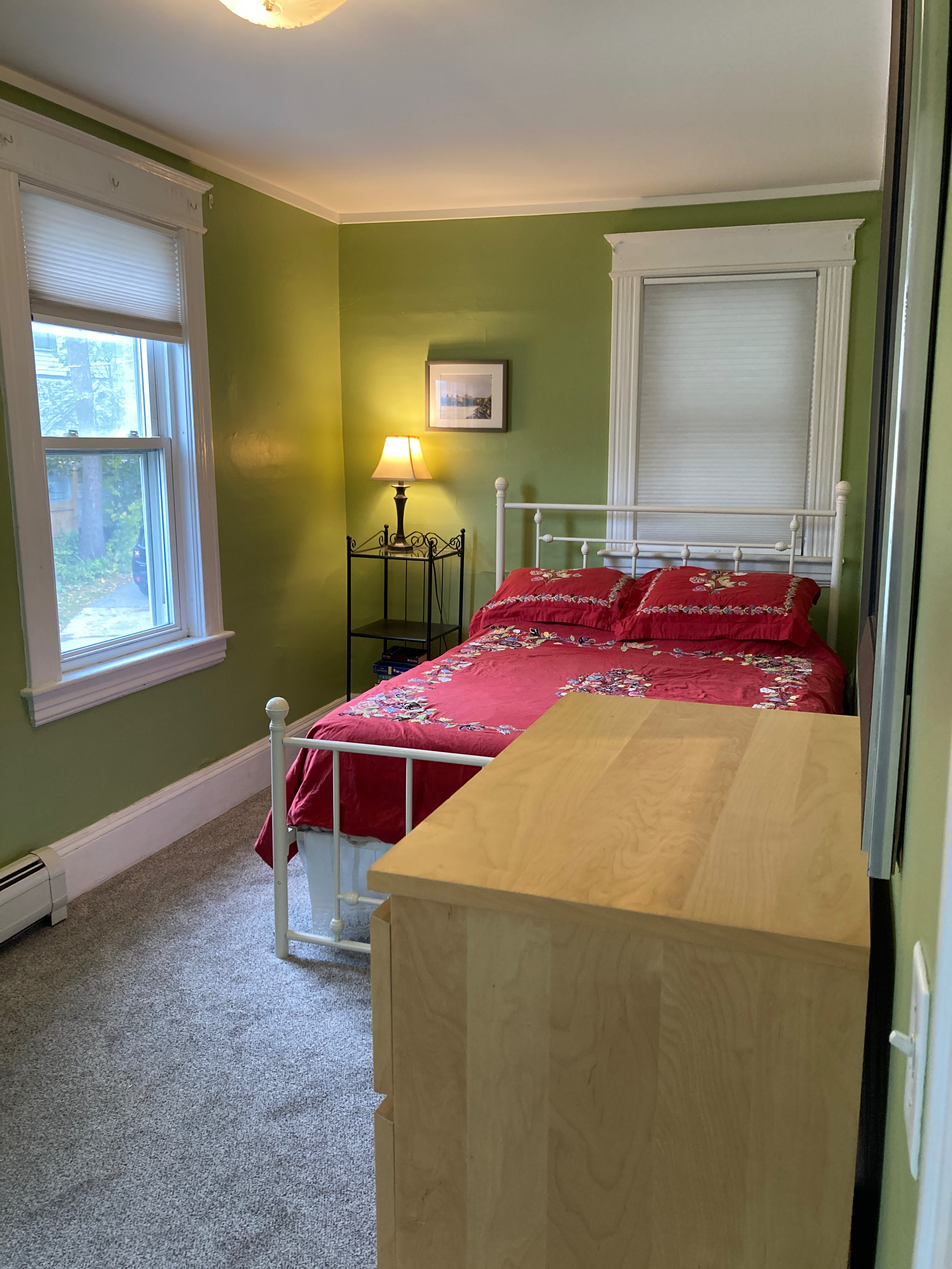 2 bedroom with private porch - Photo 8