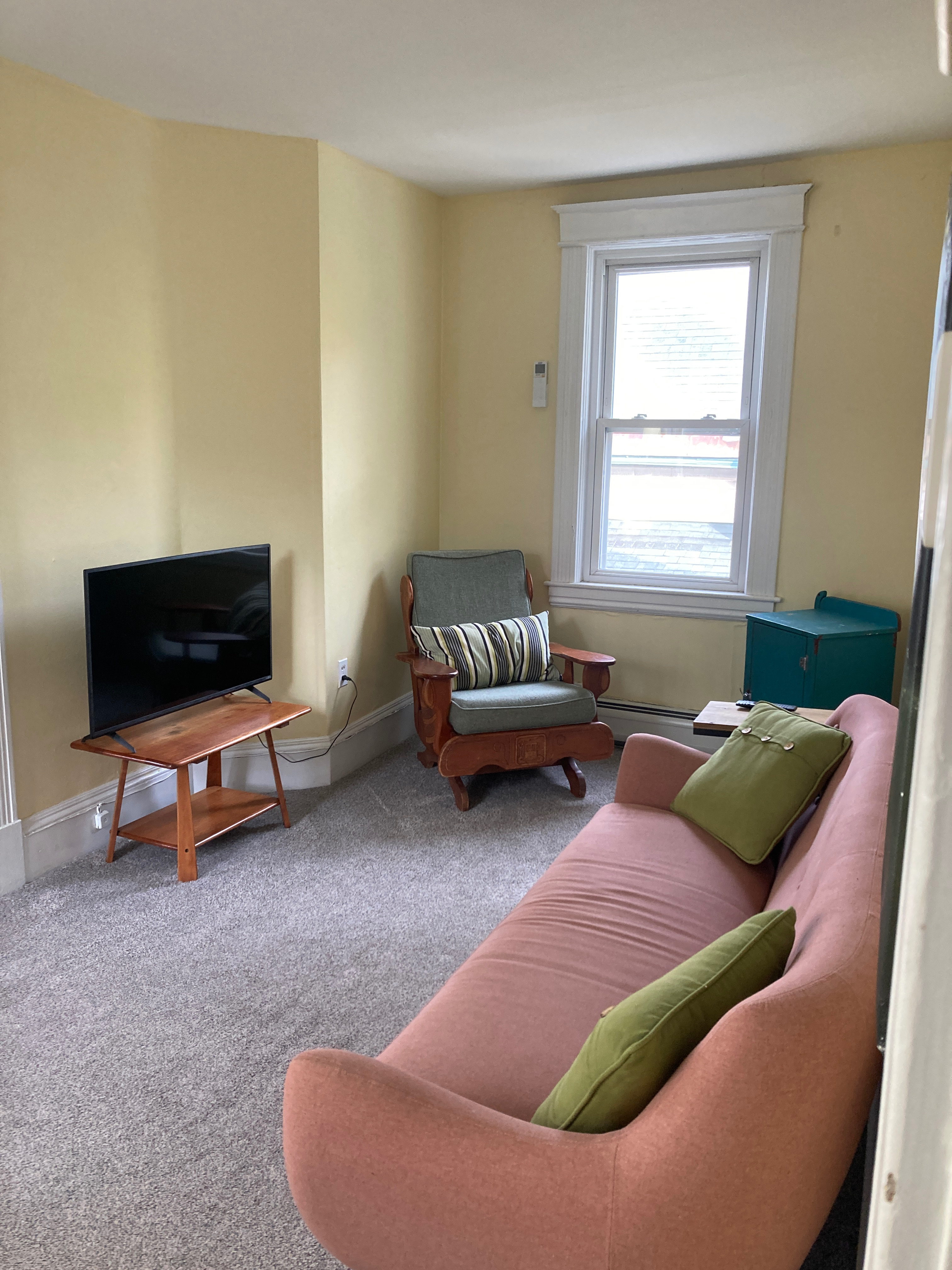 2 bedroom with private porch - Photo 10