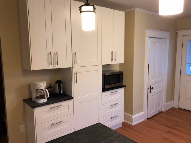 2 bedroom with private porch - Photo 4