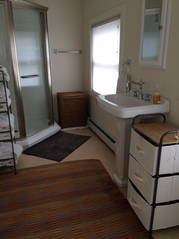 2 bedroom with private porch - Photo 8