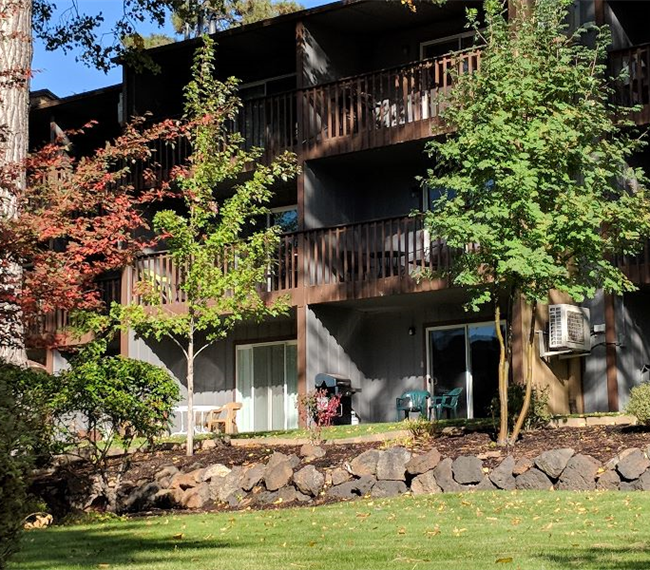Pioneer Park Condo ---heart of Bend - Photo 3