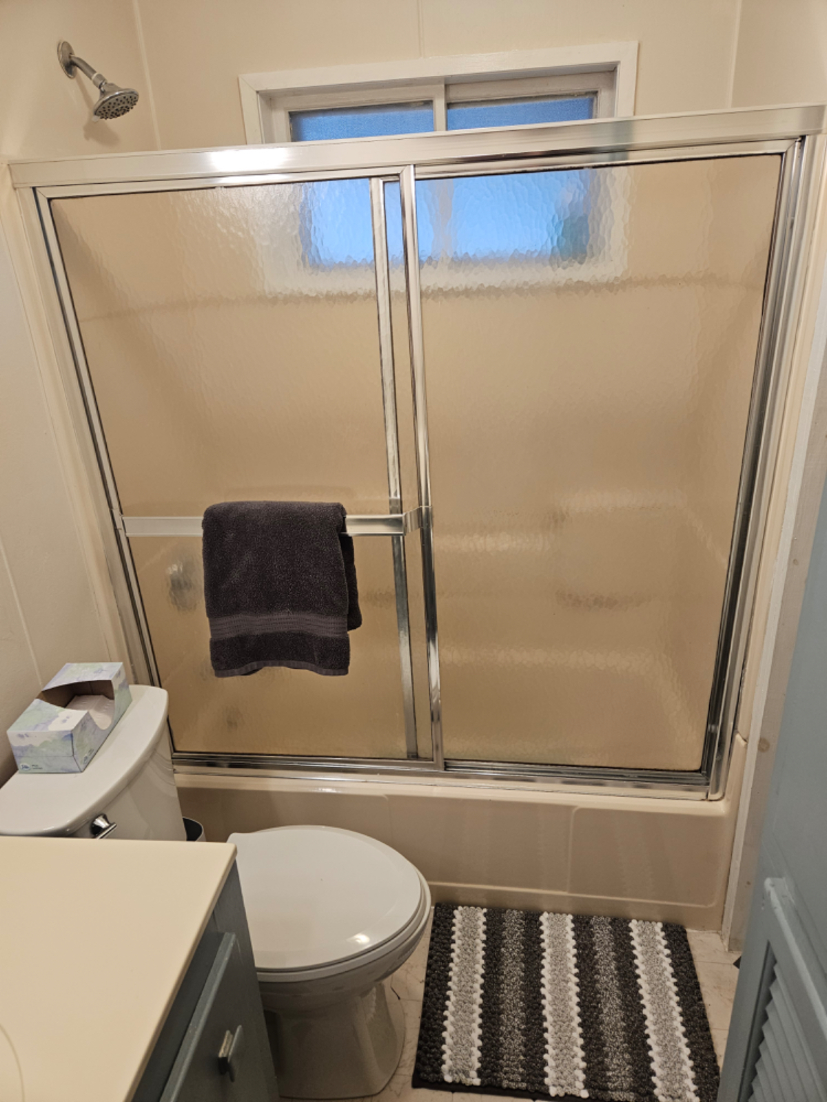 Apt 1-  mile from hospital - Photo 10