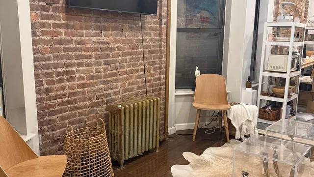 Apartment on Restaurant Row in Morningside Heights Harlem - Photo 3