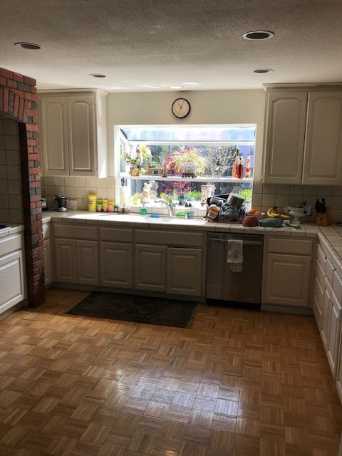 Beautiful Large Private Home in Cupertino, CA - Photo 4