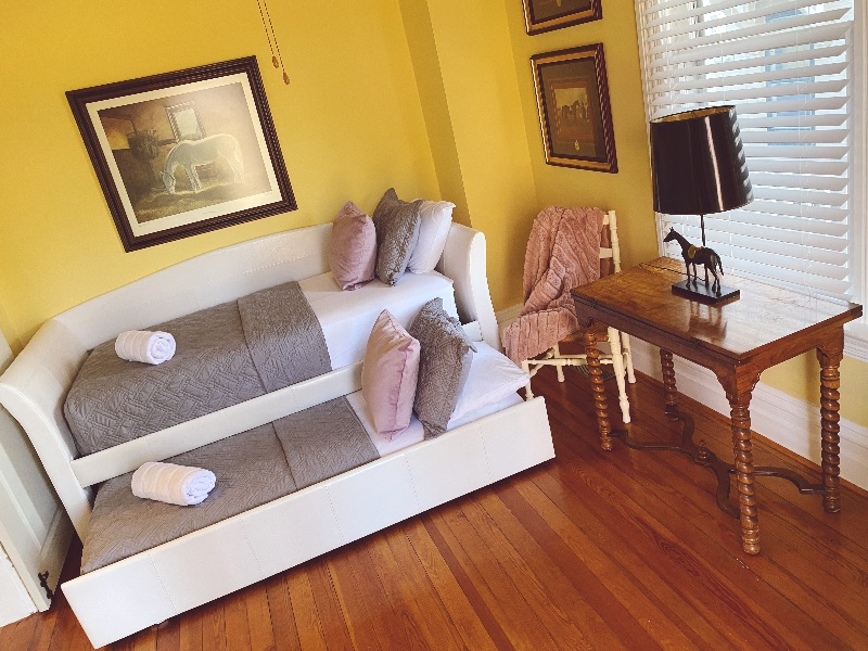 JWs Loft - Photo 6