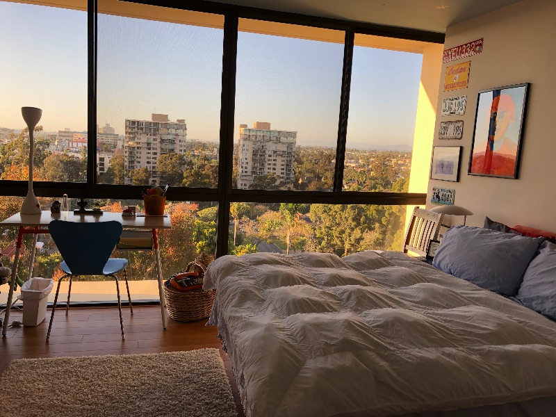 Mid-Century Condo in Hillcrest near Hospitals - Photo 3