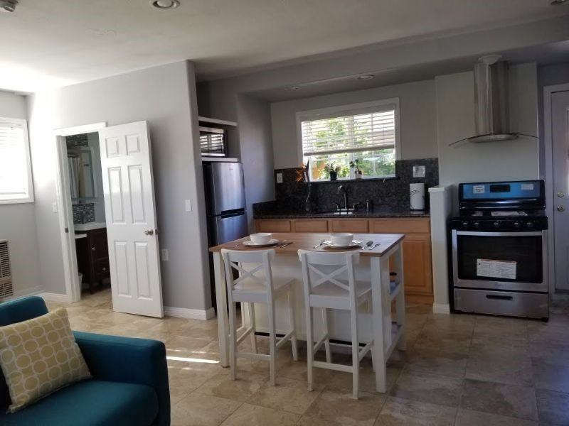 Safe Private Spacious 14 min to Hospital/Beach - Photo 6