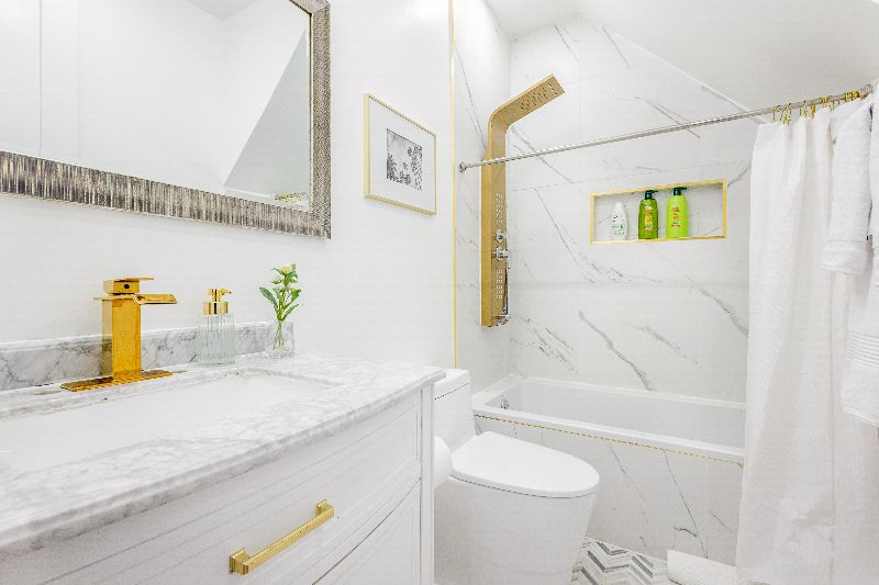 Botanical Garden · Private 3BR/2BA · Free Parking - Photo 12