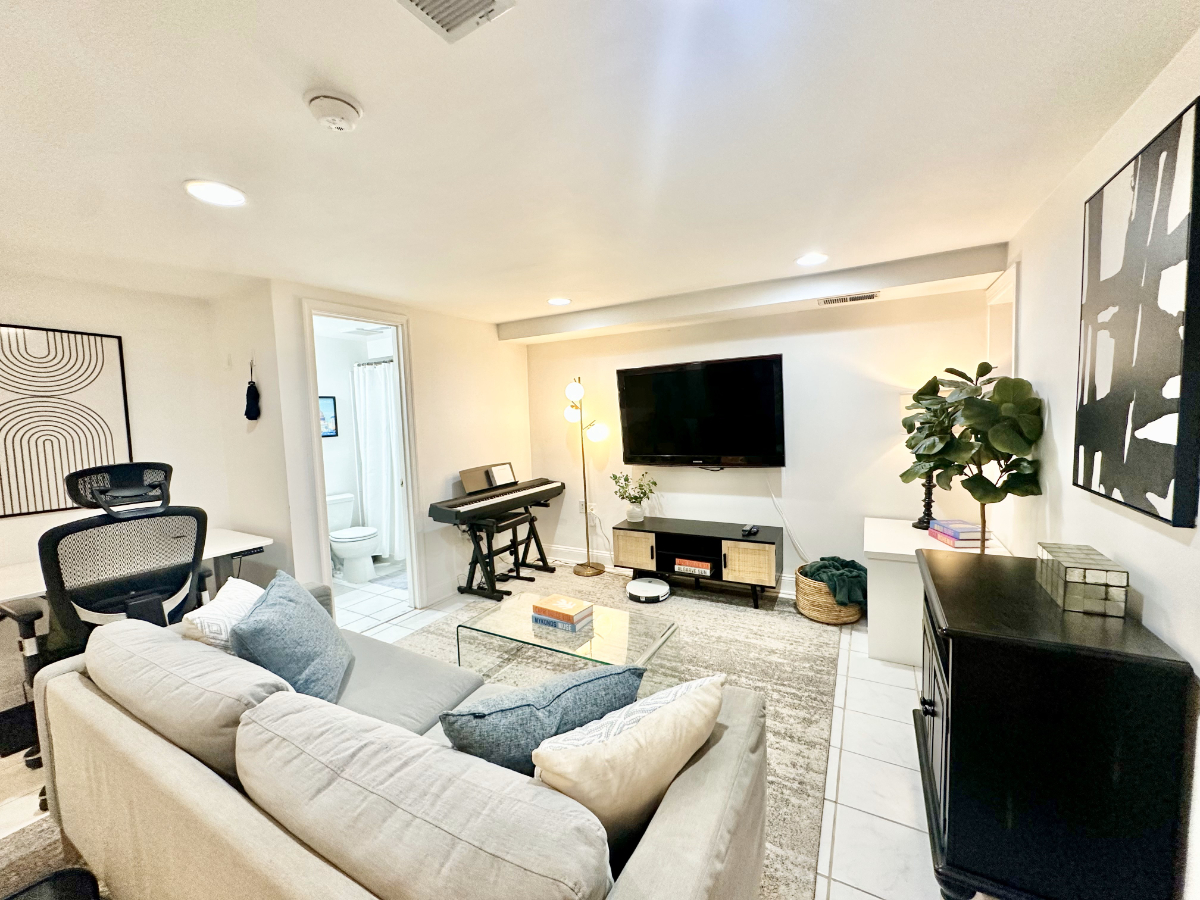 Fully Furnished 1BR in Quiet Petworth - Near Major Hospitals & Howard University - Photo 4